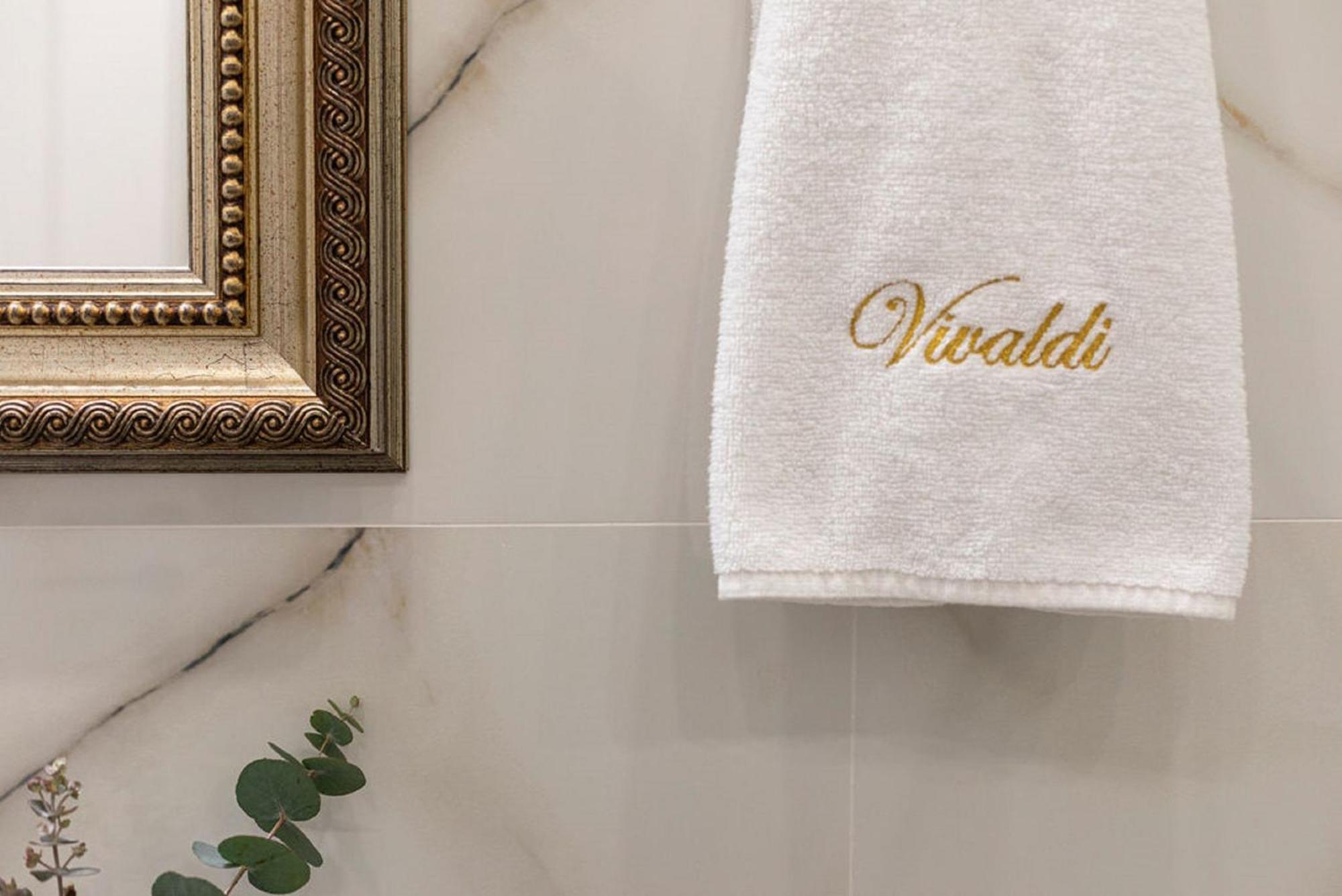 ホテル Vivaldi ドゥブロブニク エクステリア 写真